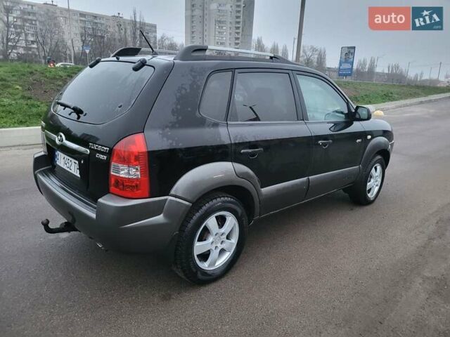 Чорний Хендай Туксон, об'ємом двигуна 2 л та пробігом 180 тис. км за 4500 $, фото 5 на Automoto.ua