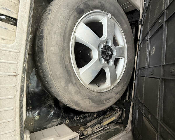 Черный Хендай Туксон, объемом двигателя 2 л и пробегом 211 тыс. км за 4444 $, фото 21 на Automoto.ua