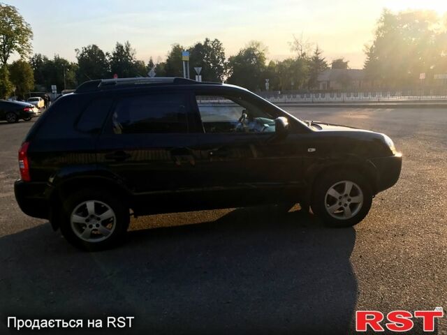 Хендай Туксон 2005 в Первомайском на Automoto.ua Черный Хендай Туксон, объемом двигателя 2 л и пробегом 253 тыс. км за 7700 $, фото 6 на Automoto.ua