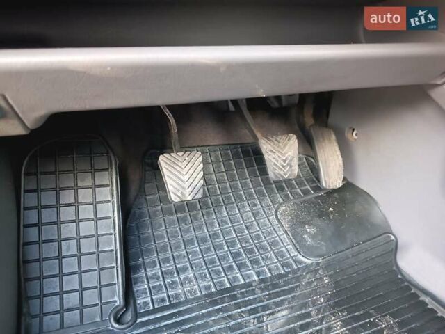 Черный Хендай Туксон, объемом двигателя 1.98 л и пробегом 192 тыс. км за 6900 $, фото 23 на Automoto.ua