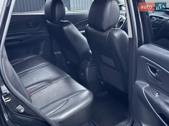 Хендай Туксон 2005 у Полтаві на Automoto.ua Чорний Хендай Туксон, об'ємом двигуна 1.98 л та пробігом 175 тис. км за 7700 $, фото 16 на Automoto.ua