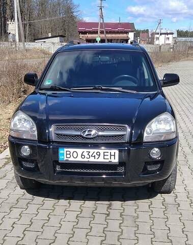 Черный Хендай Туксон, объемом двигателя 2 л и пробегом 210 тыс. км за 7000 $, фото 13 на Automoto.ua