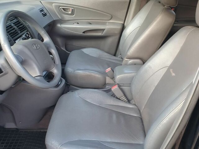 Черный Хендай Туксон, объемом двигателя 2 л и пробегом 137 тыс. км за 7499 $, фото 11 на Automoto.ua