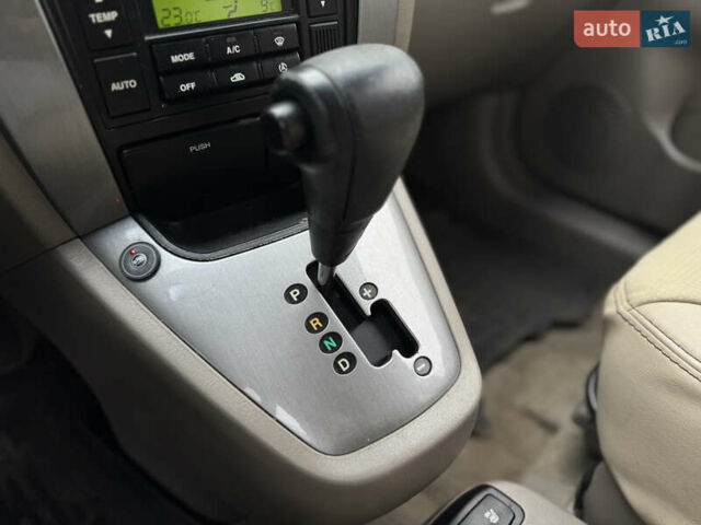 Черный Хендай Туксон, объемом двигателя 2.7 л и пробегом 220 тыс. км за 6950 $, фото 15 на Automoto.ua