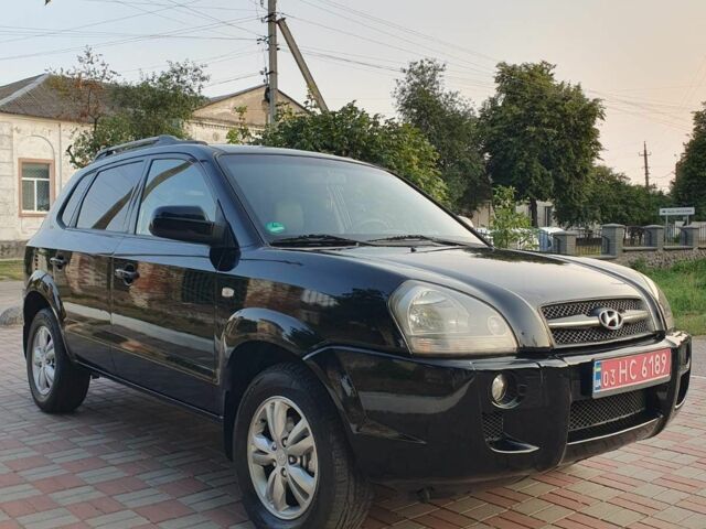 Черный Хендай Туксон, объемом двигателя 2 л и пробегом 137 тыс. км за 7499 $, фото 15 на Automoto.ua