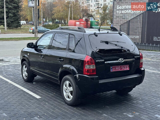 Хендай Туксон 2005 у Полтаві на Automoto.ua Чорний Хендай Туксон, об'ємом двигуна 1.98 л та пробігом 175 тис. км за 7700 $, фото 5 на Automoto.ua