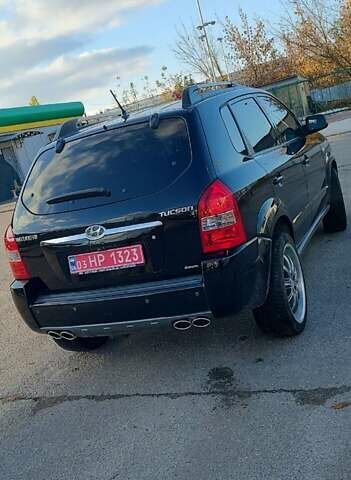 Хендай Туксон 2005 в Харькове на Automoto.ua Черный Хендай Туксон, объемом двигателя 1.98 л и пробегом 173 тыс. км за 8000 $, фото 10 на Automoto.ua