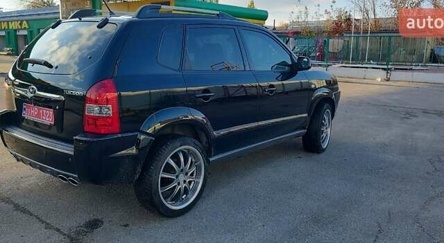 Хендай Туксон 2005 в Харькове на Automoto.ua Черный Хендай Туксон, объемом двигателя 1.98 л и пробегом 173 тыс. км за 8000 $, фото 7 на Automoto.ua