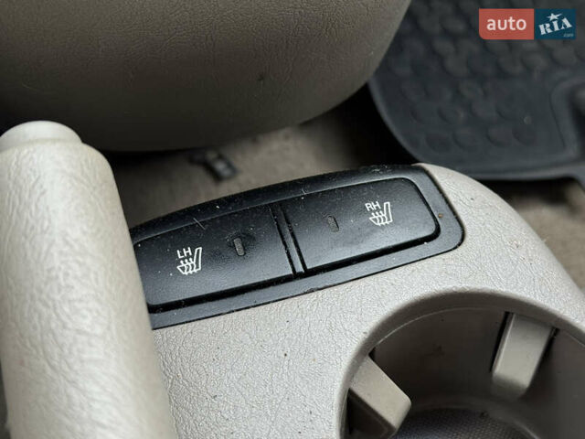 Черный Хендай Туксон, объемом двигателя 2.7 л и пробегом 220 тыс. км за 6400 $, фото 10 на Automoto.ua