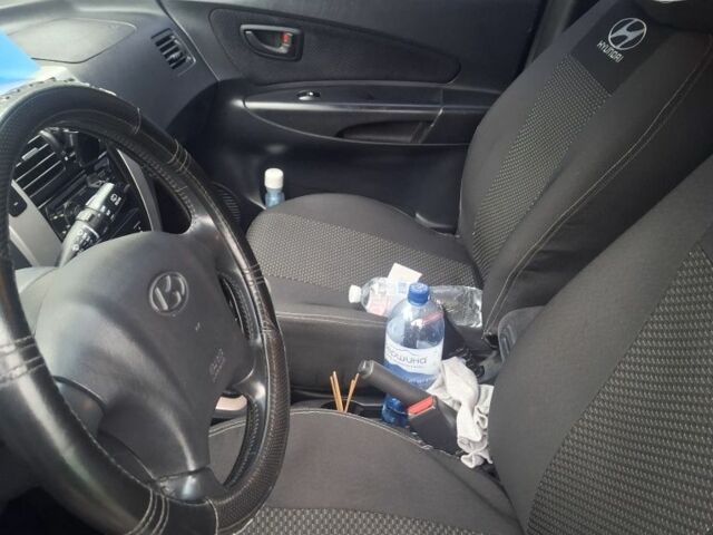 Черный Хендай Туксон, объемом двигателя 2 л и пробегом 224 тыс. км за 6800 $, фото 9 на Automoto.ua