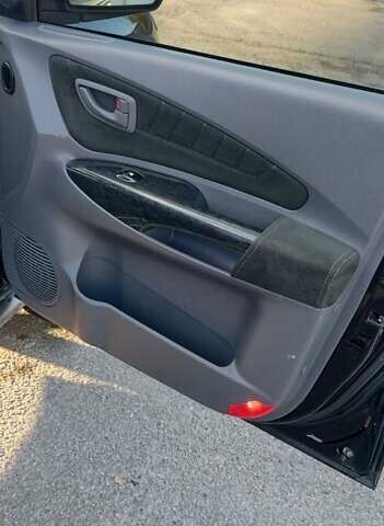 Хендай Туксон 2005 в Харькове на Automoto.ua Черный Хендай Туксон, объемом двигателя 1.98 л и пробегом 173 тыс. км за 8000 $, фото 38 на Automoto.ua