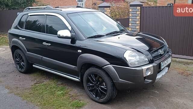 Хендай Туксон 2006 в Гайсине на Automoto.ua Черный Хендай Туксон, объемом двигателя 1.98 л и пробегом 124 тыс. км за 8000 $, фото 7 на Automoto.ua