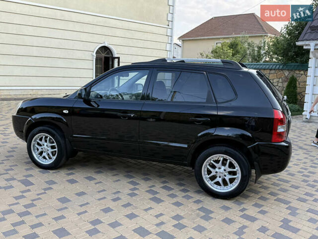 Чорний Хендай Туксон, об'ємом двигуна 1.98 л та пробігом 212 тис. км за 8200 $, фото 17 на Automoto.ua