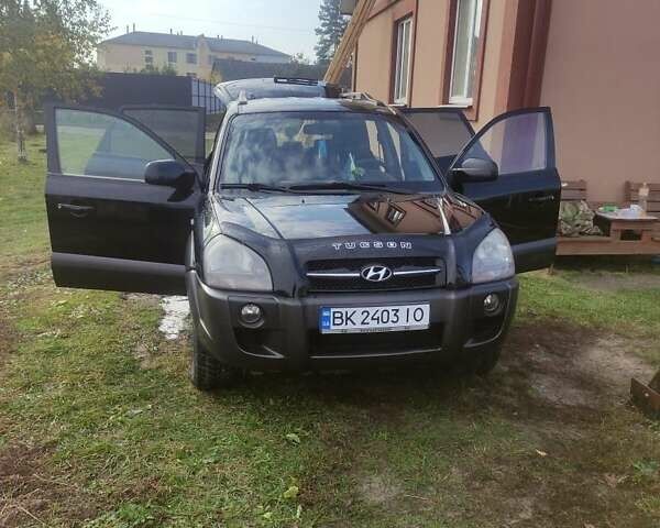 Хендай Туксон 2006 в Заречном на Automoto.ua Черный Хендай Туксон, объемом двигателя 2 л и пробегом 179 тыс. км за 7200 $, фото 5 на Automoto.ua