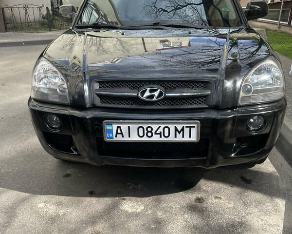 Хендай Туксон 2006 в Вышгороде на Automoto.ua Черный Хендай Туксон, объемом двигателя 1.99 л и пробегом 245 тыс. км за 7300 $, фото 1 на Automoto.ua