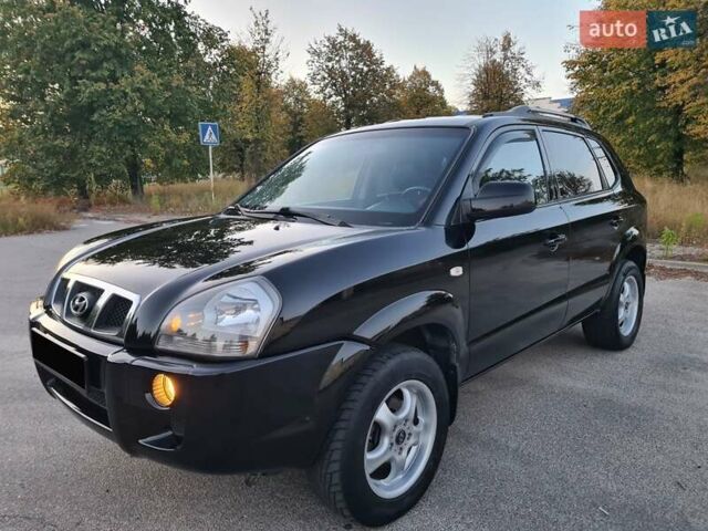 Хендай Туксон 2006 в Шостке на Automoto.ua Черный Хендай Туксон, объемом двигателя 1.98 л и пробегом 280 тыс. км за 8200 $, фото 30 на Automoto.ua