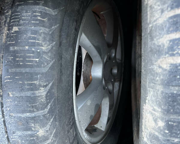 Чорний Хендай Туксон, об'ємом двигуна 1.98 л та пробігом 170 тис. км за 6999 $, фото 47 на Automoto.ua