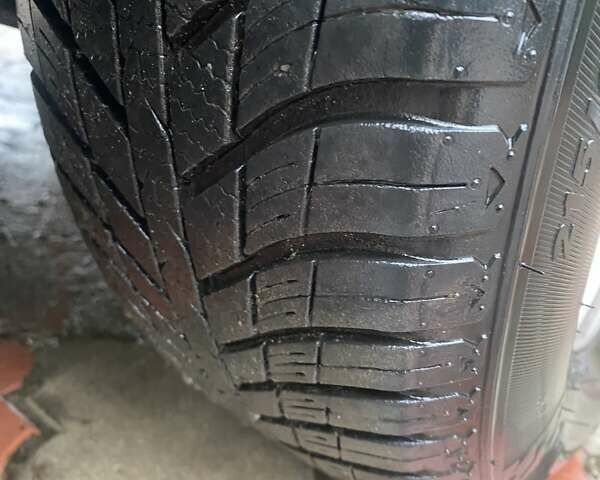 Чорний Хендай Туксон, об'ємом двигуна 1.98 л та пробігом 202 тис. км за 7350 $, фото 13 на Automoto.ua