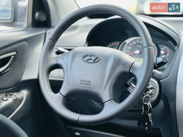 Черный Хендай Туксон, объемом двигателя 0 л и пробегом 202 тыс. км за 8400 $, фото 24 на Automoto.ua