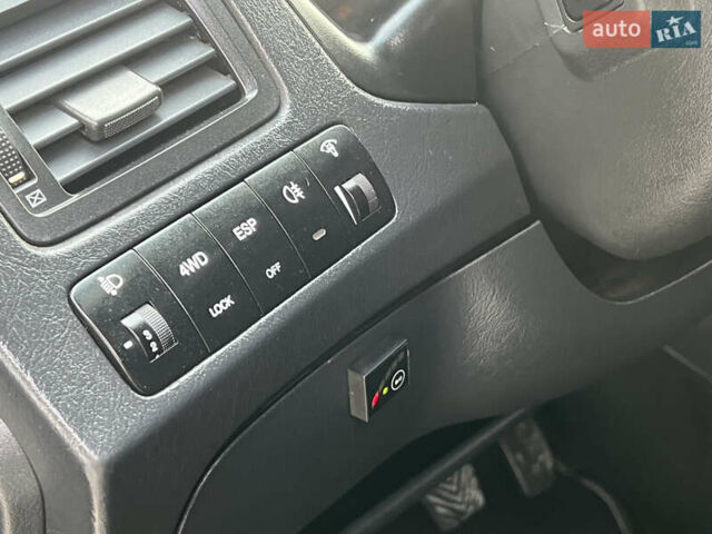 Хендай Туксон 2006 у Тернополі на Automoto.ua Чорний Хендай Туксон, об'ємом двигуна 2 л та пробігом 240 тис. км за 6699 $, фото 46 на Automoto.ua