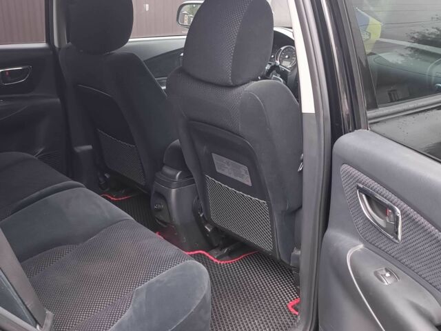 Черный Хендай Туксон, объемом двигателя 2 л и пробегом 124 тыс. км за 7200 $, фото 5 на Automoto.ua