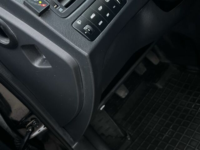 Черный Хендай Туксон, объемом двигателя 2 л и пробегом 220 тыс. км за 7200 $, фото 23 на Automoto.ua