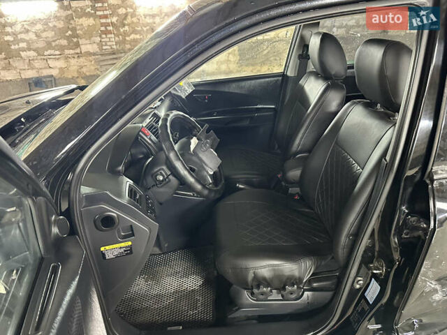 Чорний Хендай Туксон, об'ємом двигуна 2 л та пробігом 252 тис. км за 3000 $, фото 15 на Automoto.ua