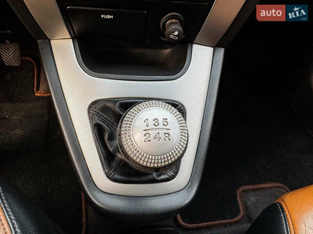 Черный Хендай Туксон, объемом двигателя 2 л и пробегом 210 тыс. км за 7990 $, фото 20 на Automoto.ua