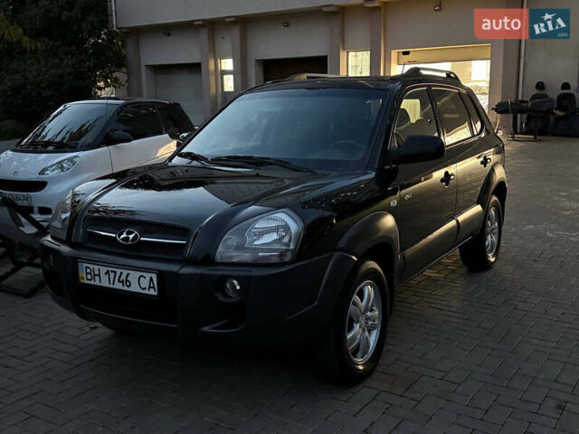 Хендай Туксон 2006 в Одессе на Automoto.ua Черный Хендай Туксон, объемом двигателя 1.98 л и пробегом 123 тыс. км за 8900 $, фото 4 на Automoto.ua