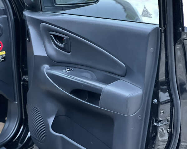 Чорний Хендай Туксон, об'ємом двигуна 1.98 л та пробігом 170 тис. км за 6999 $, фото 22 на Automoto.ua