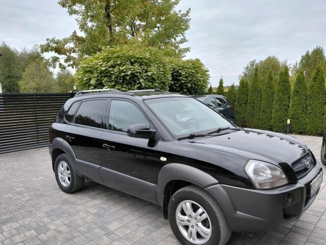 Хендай Туксон 2006 в Житомире на Automoto.ua Черный Хендай Туксон, объемом двигателя 2 л и пробегом 233 тыс. км за 6400 $, фото 14 на Automoto.ua
