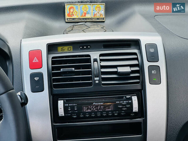 Черный Хендай Туксон, объемом двигателя 0 л и пробегом 202 тыс. км за 8200 $, фото 25 на Automoto.ua