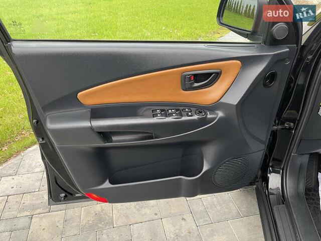 Черный Хендай Туксон, объемом двигателя 2 л и пробегом 216 тыс. км за 7500 $, фото 19 на Automoto.ua