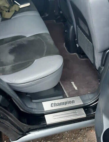 Чорний Хендай Туксон, об'ємом двигуна 1.99 л та пробігом 243 тис. км за 8850 $, фото 6 на Automoto.ua