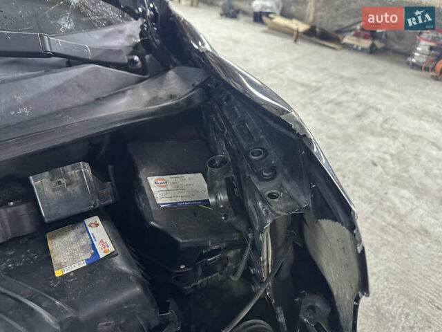 Чорний Хендай Туксон, об'ємом двигуна 2 л та пробігом 252 тис. км за 3000 $, фото 30 на Automoto.ua