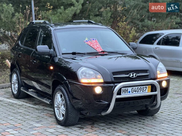 Чорний Хендай Туксон, об'ємом двигуна 1.98 л та пробігом 170 тис. км за 6999 $, фото 30 на Automoto.ua