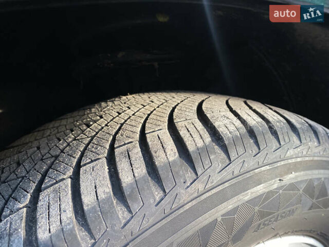 Чорний Хендай Туксон, об'ємом двигуна 1.98 л та пробігом 233 тис. км за 7650 $, фото 27 на Automoto.ua