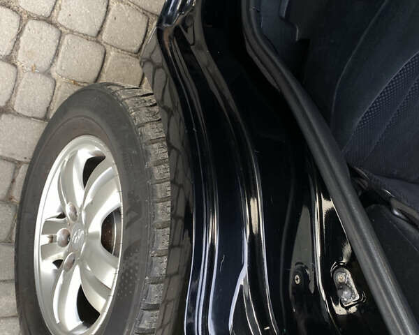 Чорний Хендай Туксон, об'ємом двигуна 1.98 л та пробігом 233 тис. км за 7650 $, фото 72 на Automoto.ua