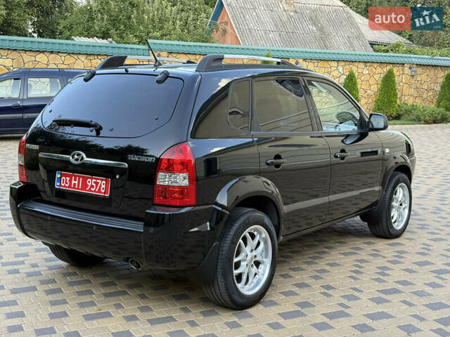 Чорний Хендай Туксон, об'ємом двигуна 1.98 л та пробігом 212 тис. км за 8200 $, фото 23 на Automoto.ua