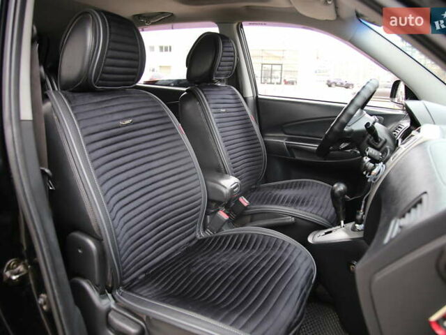 Черный Хендай Туксон, объемом двигателя 2.66 л и пробегом 217 тыс. км за 8600 $, фото 9 на Automoto.ua