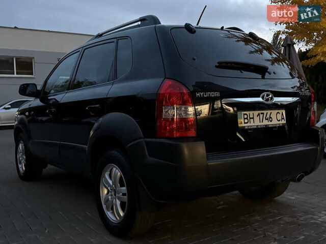Хендай Туксон 2006 в Одессе на Automoto.ua Черный Хендай Туксон, объемом двигателя 1.98 л и пробегом 123 тыс. км за 8900 $, фото 2 на Automoto.ua
