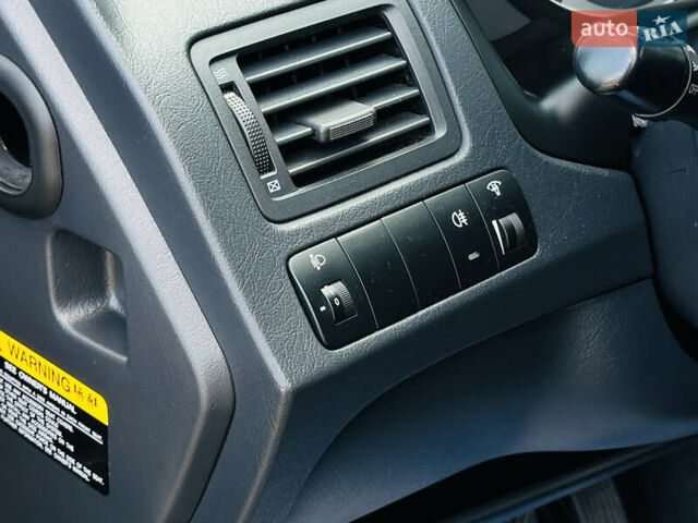 Черный Хендай Туксон, объемом двигателя 0 л и пробегом 202 тыс. км за 8200 $, фото 34 на Automoto.ua