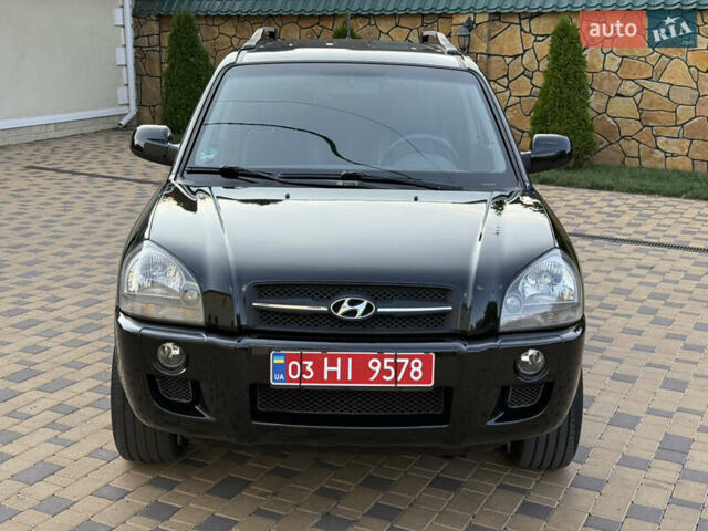 Чорний Хендай Туксон, об'ємом двигуна 1.98 л та пробігом 212 тис. км за 8200 $, фото 29 на Automoto.ua