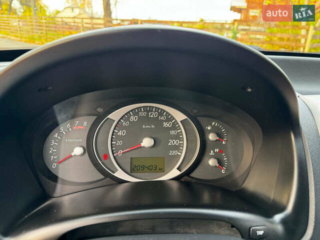 Черный Хендай Туксон, объемом двигателя 2 л и пробегом 210 тыс. км за 7990 $, фото 15 на Automoto.ua