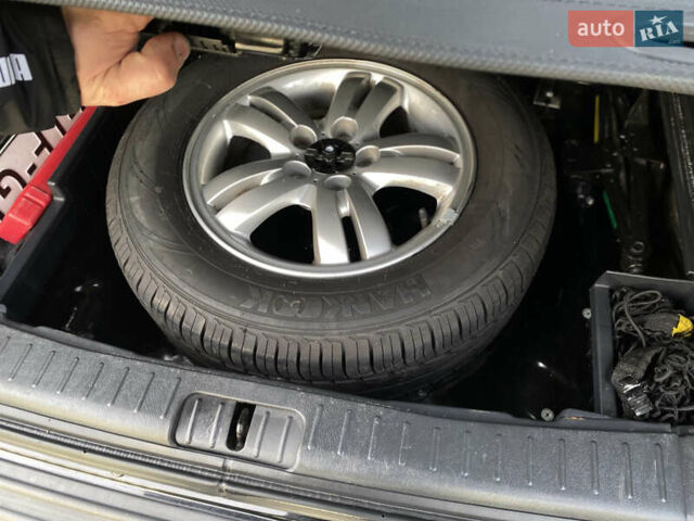 Чорний Хендай Туксон, об'ємом двигуна 1.98 л та пробігом 233 тис. км за 7650 $, фото 37 на Automoto.ua