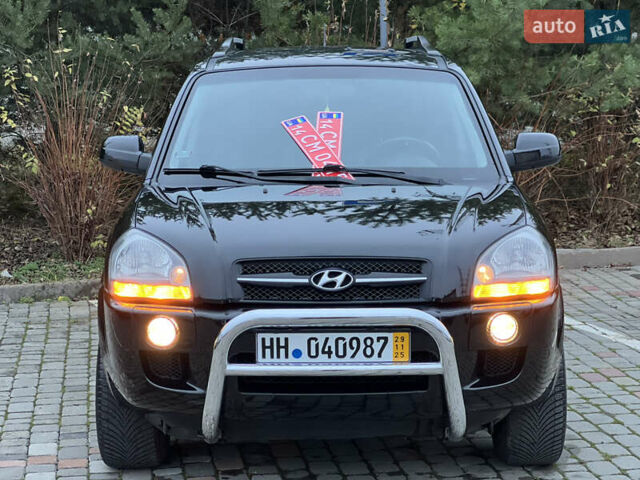 Чорний Хендай Туксон, об'ємом двигуна 1.98 л та пробігом 170 тис. км за 6999 $, фото 31 на Automoto.ua