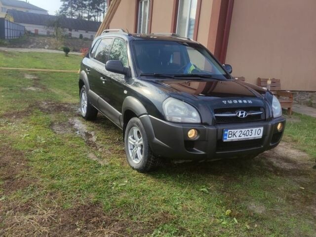 Хендай Туксон 2006 в Заречном на Automoto.ua Черный Хендай Туксон, объемом двигателя 2 л и пробегом 179 тыс. км за 7200 $, фото 1 на Automoto.ua