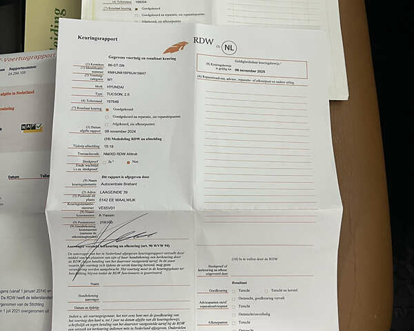 Черный Хендай Туксон, объемом двигателя 2 л и пробегом 216 тыс. км за 7500 $, фото 45 на Automoto.ua