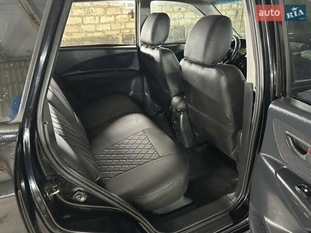 Чорний Хендай Туксон, об'ємом двигуна 2 л та пробігом 252 тис. км за 3000 $, фото 37 на Automoto.ua