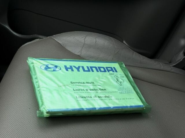 Черный Хендай Туксон, объемом двигателя 2 л и пробегом 263 тыс. км за 7950 $, фото 18 на Automoto.ua